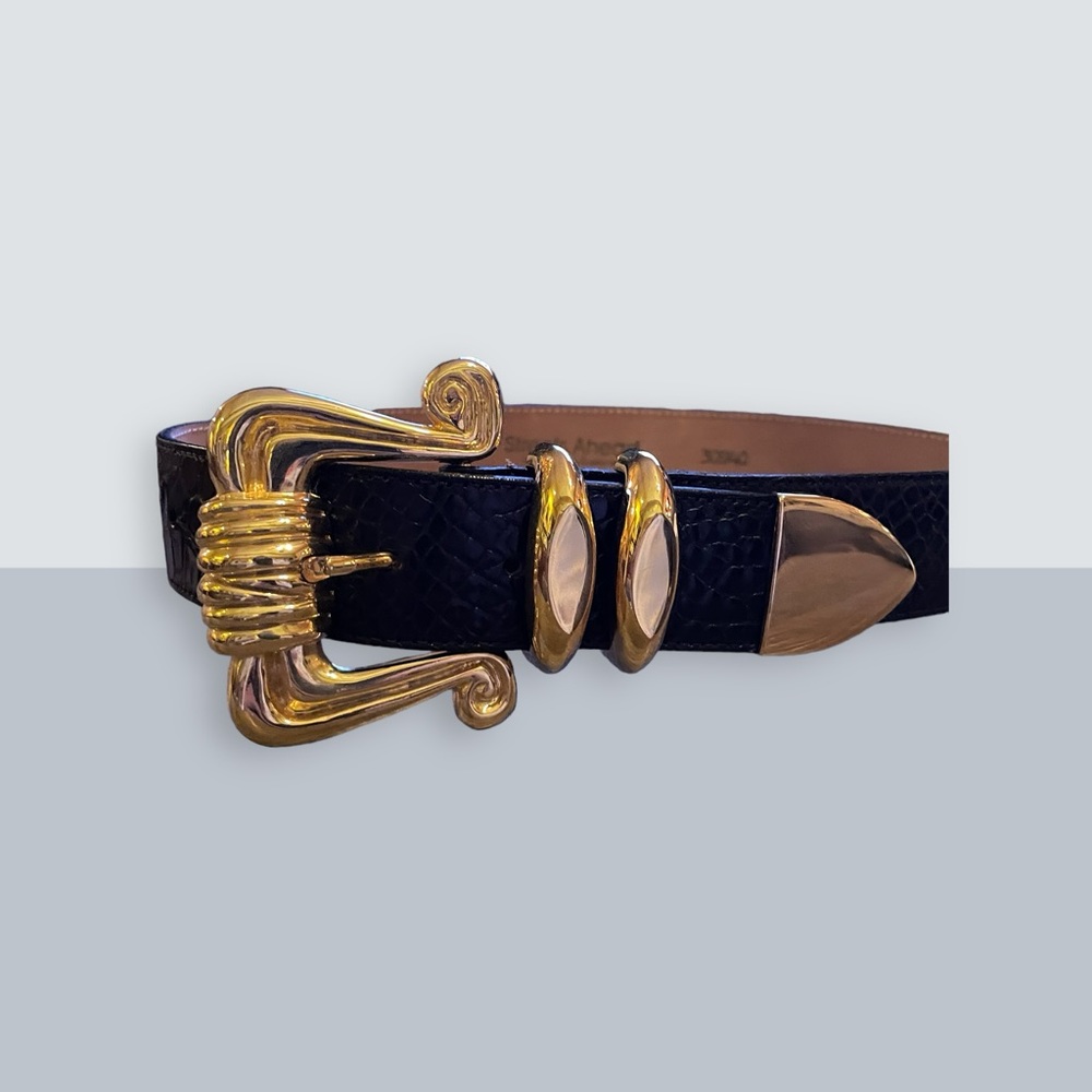 Streets Ahead leather belt gold buckle MINT size Small